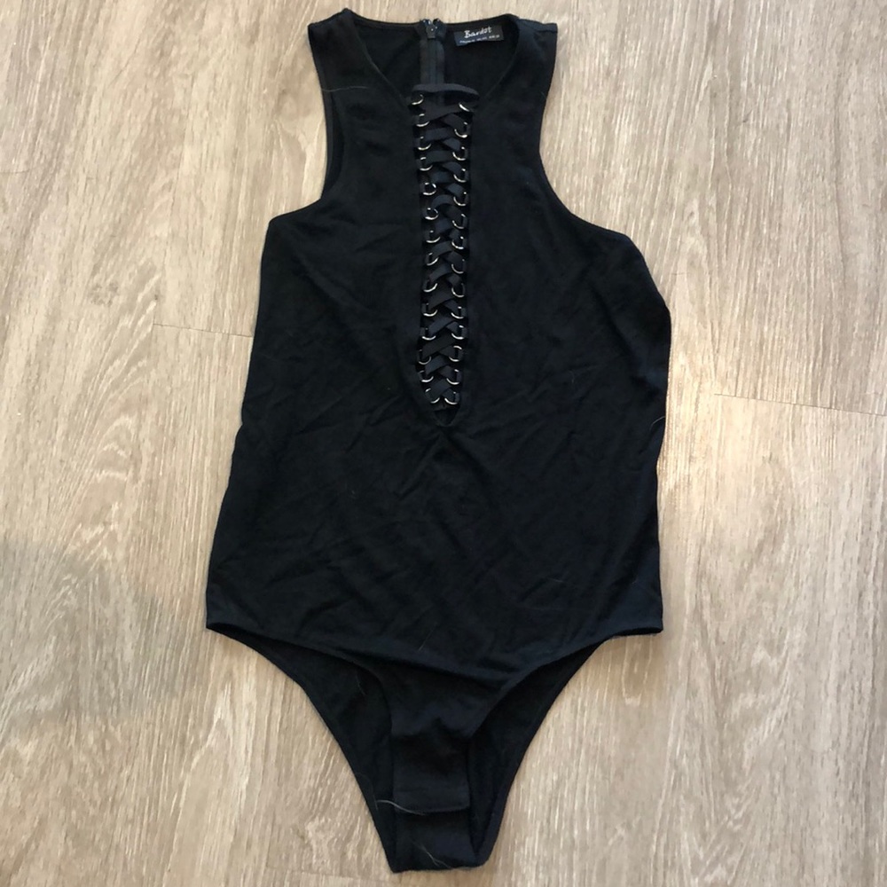 windsor black bodysuit sz medium